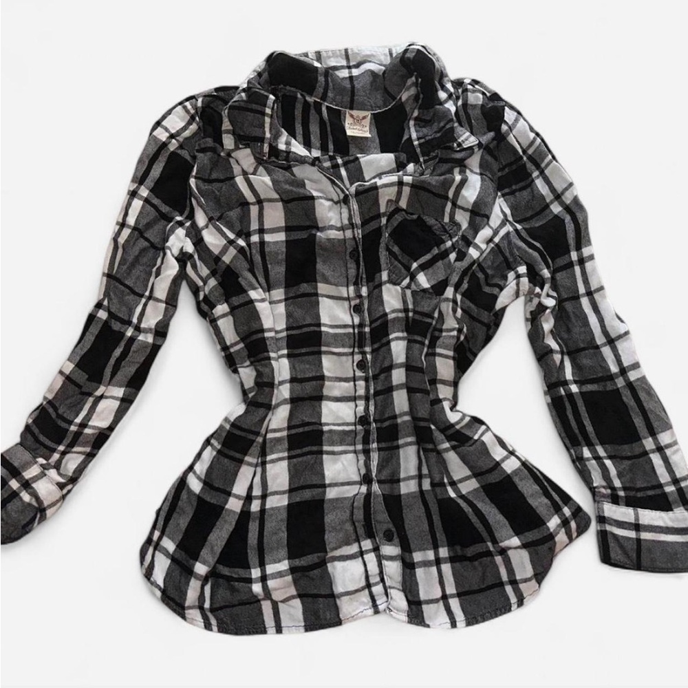 Black and white fall flannel <3